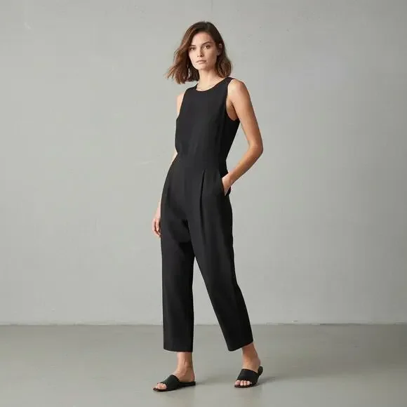 Banana Republic Jumpsuit Women's size 10 Black Ankle Length Sleeveless Pockets - Picture 3 of 16